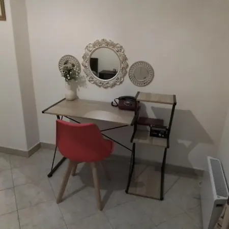 - Pieria Apartment